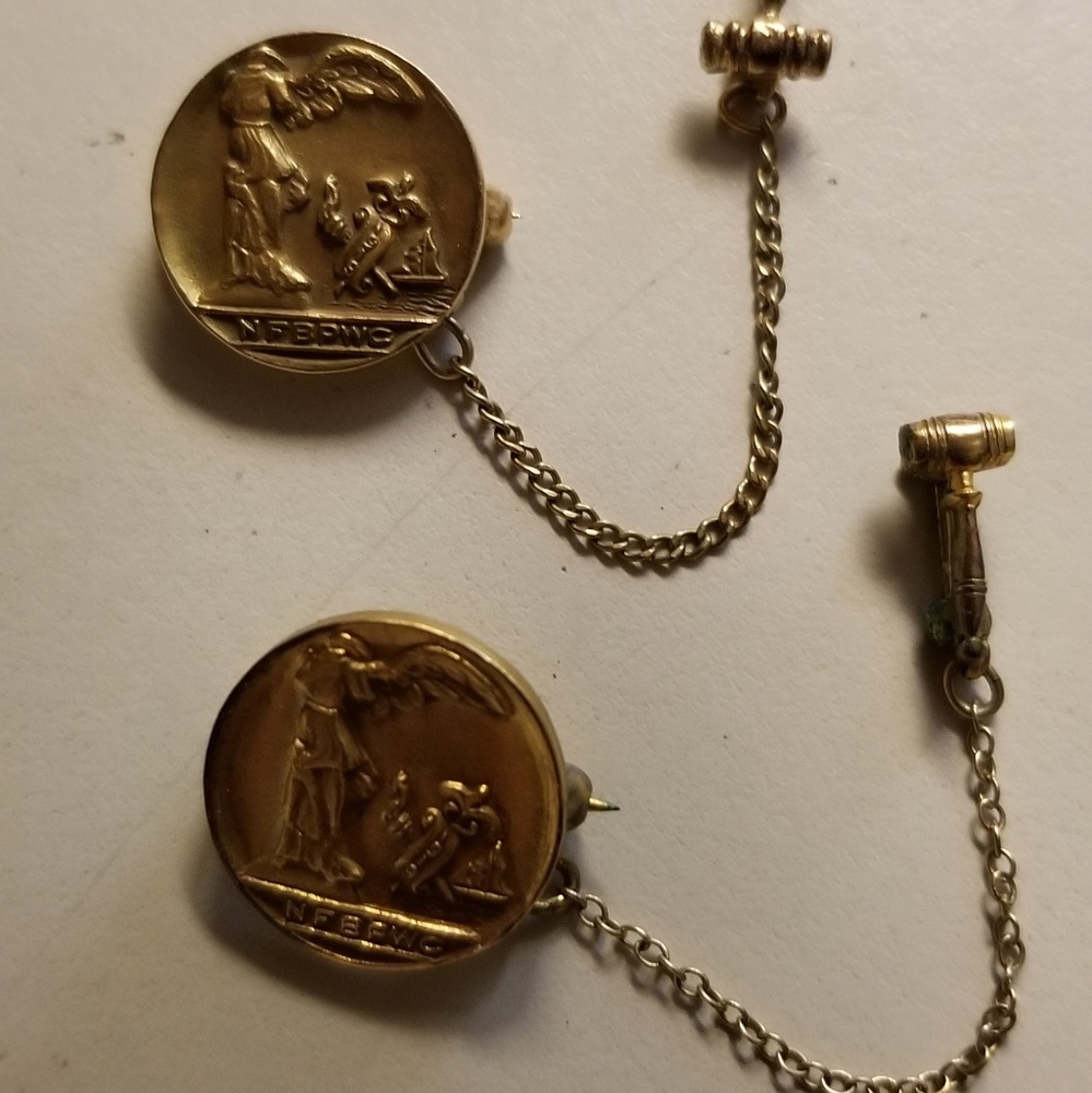 RARE N UNIQUE SET,1919 NFBPWC Lapel pins W/GAVELS